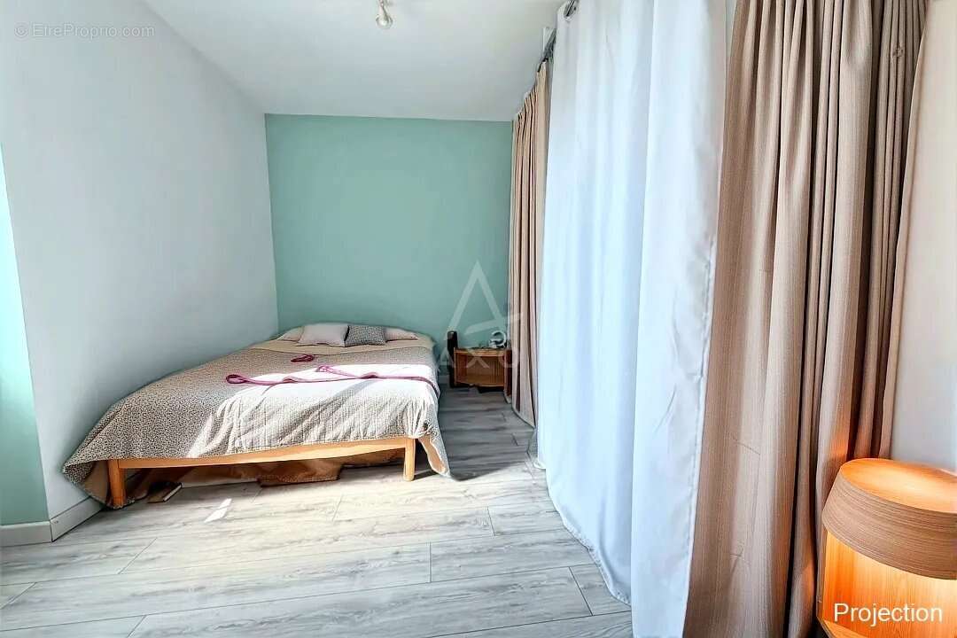 Maison à SAINT-REVEREND