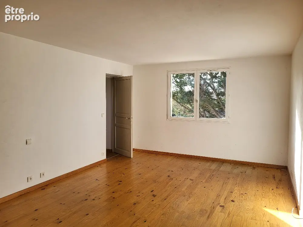 Magnifique bâtisse de 272 m² sur 1.2 hectares de terrain clos - photo 11