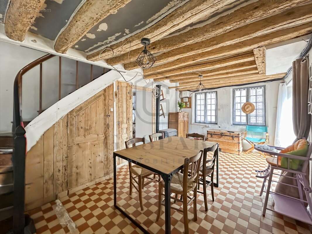 Maison à LA NEUVE-LYRE