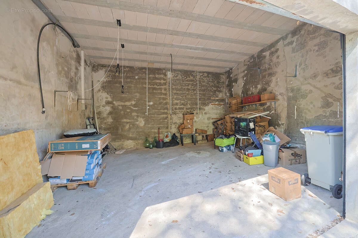 Maison à SOLLIES-TOUCAS