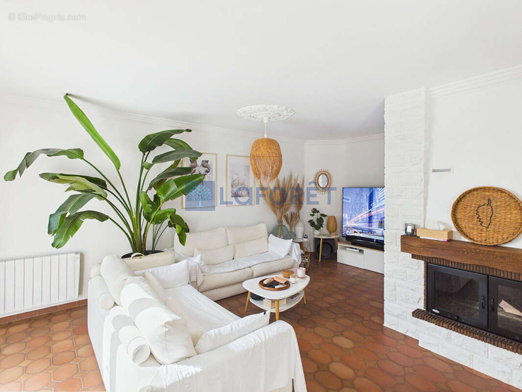 Maison à CARDO-TORGIA