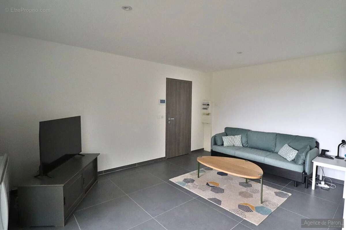 Maison à VERRIERES-LE-BUISSON