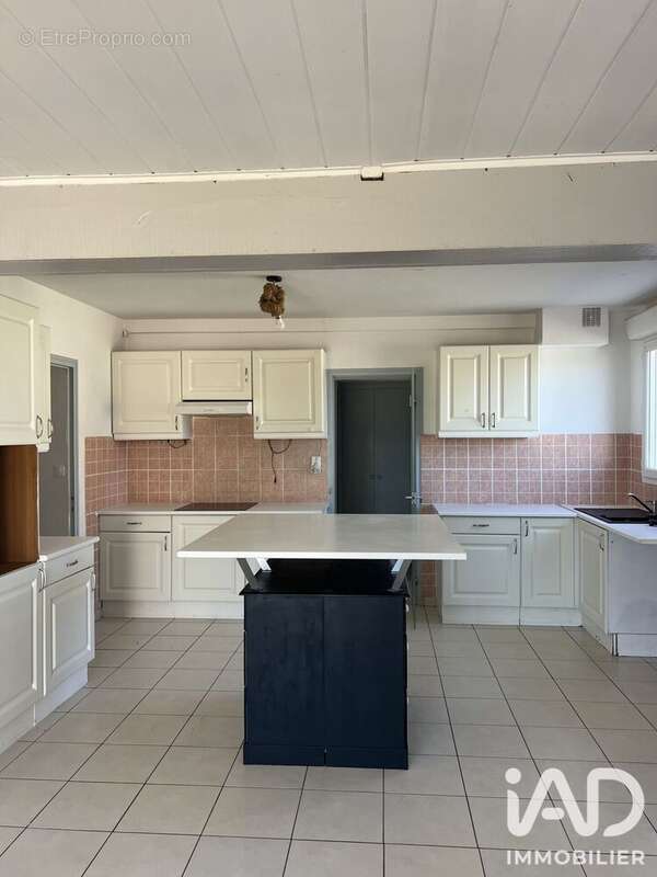 Maison 166 m² à Monsireigne  - photo 2