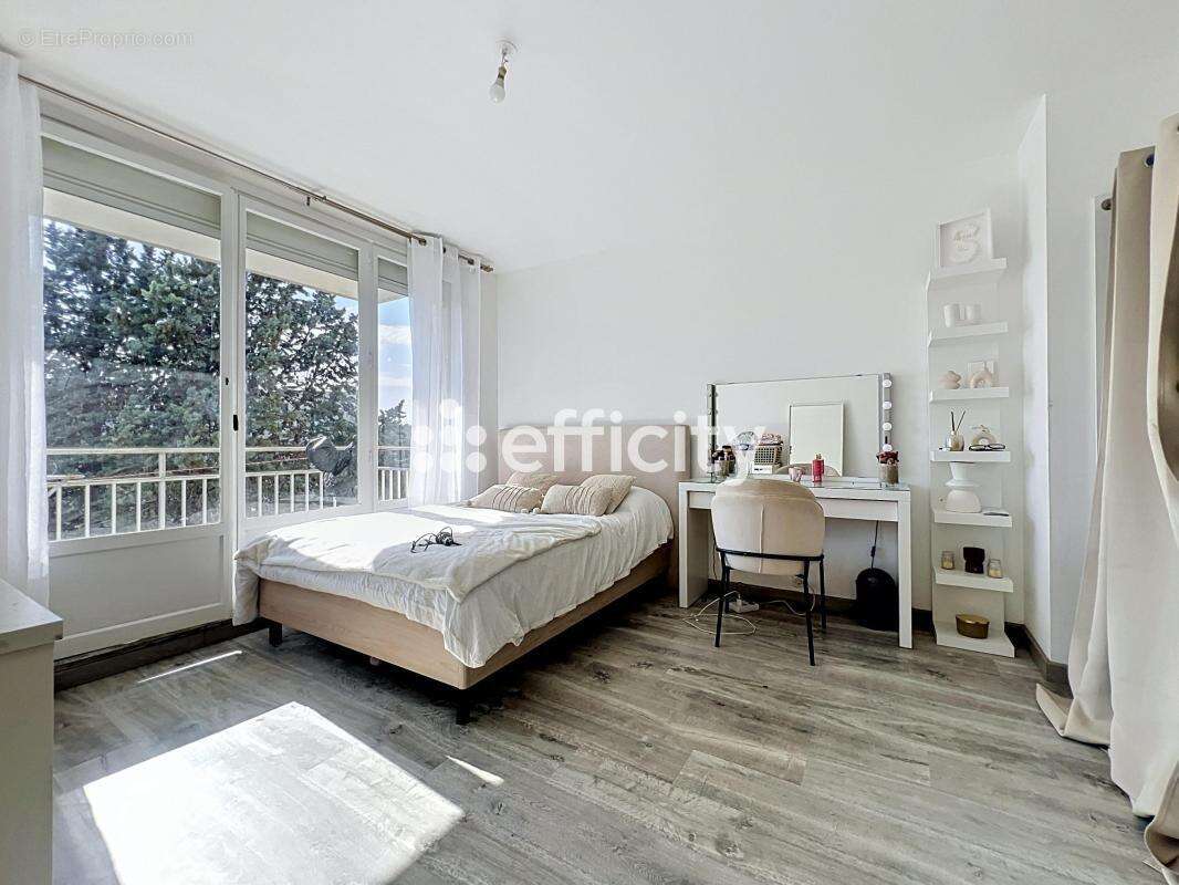 Appartement à JOUE-LES-TOURS