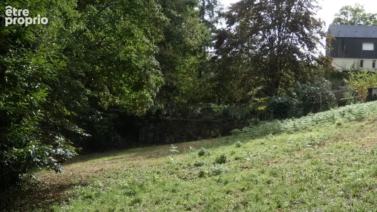 Terrain 1300 m2 sur les hauteurs de la Pigeonnie - photo 5