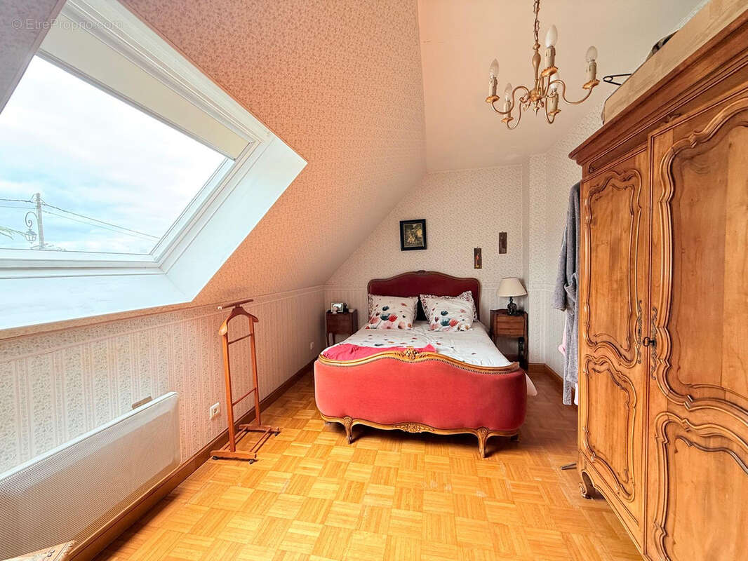 Maison à PUSSAY