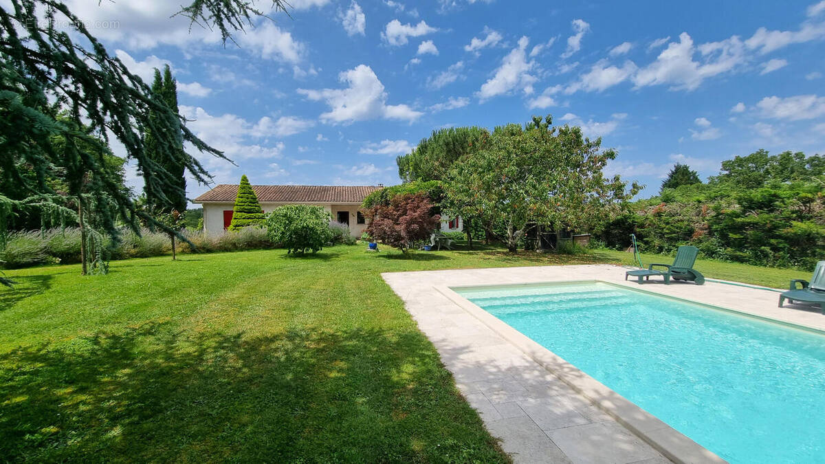 20230706_141308 - Maison à LE BOURDEIX