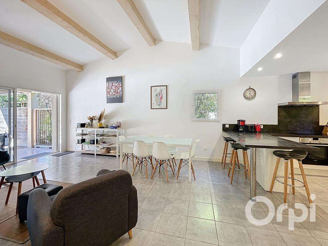 Maison à PORTO-VECCHIO