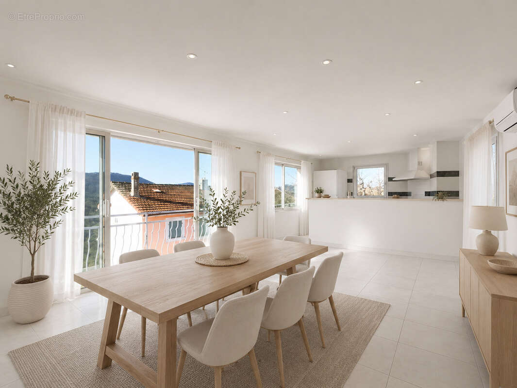 Appartement à BAGNOLS-EN-FORET