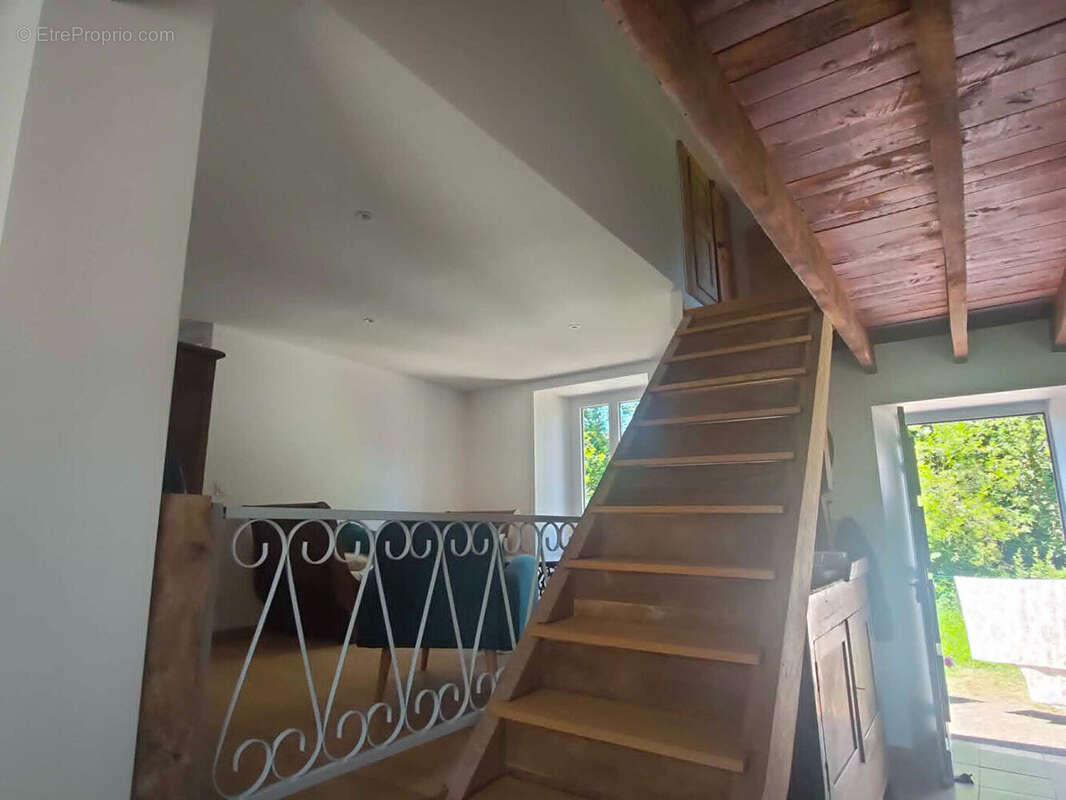 Coup de coeur : Superbe maison en pierre entièrement restaurée - photo 16