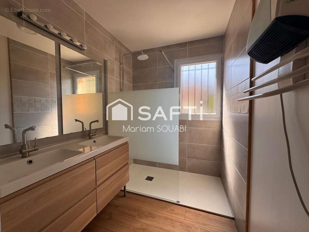 Photo 5 - Maison à CLERMONT-L&#039;HERAULT