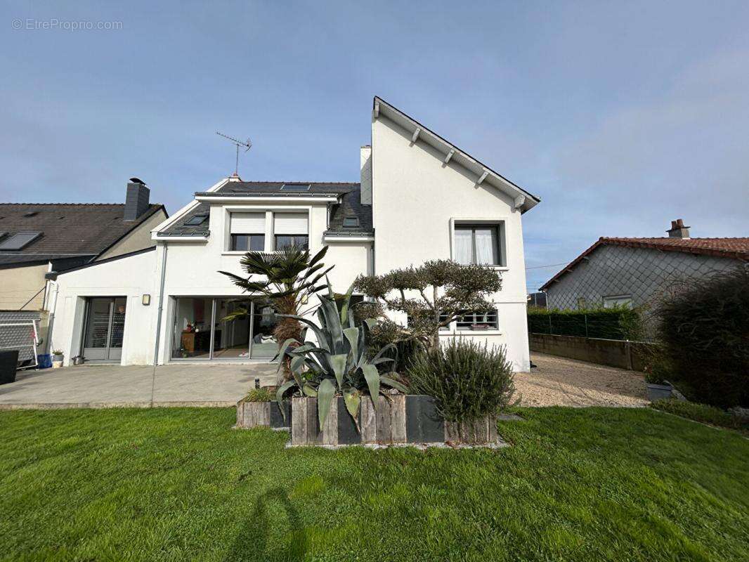 Maison Ancenis Saint Gereon 6 pièce(s) 160 m2 - photo 2