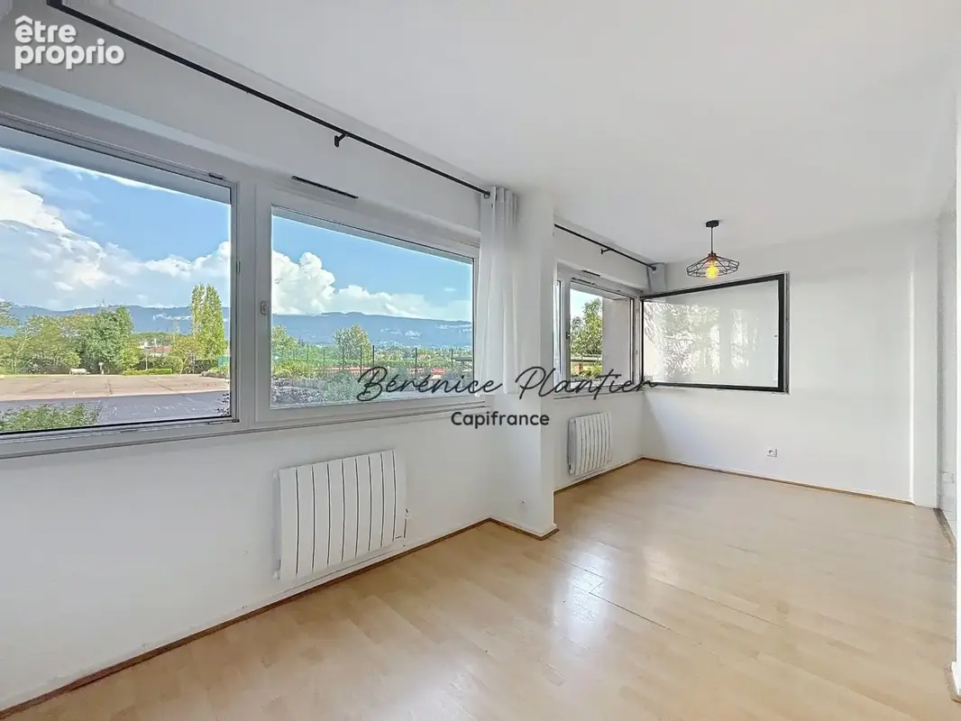 Appartement à SAINT-JULIEN-EN-GENEVOIS