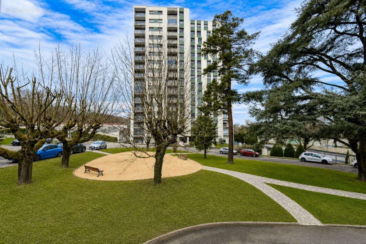 Appartement 3 pièces avec vue panoramique Lyon 5ème - photo 10