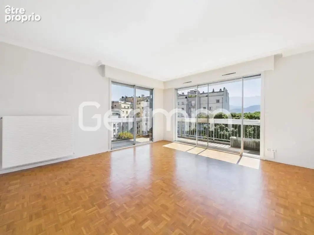 Vente - Appartement - 4 pièces + cuisine - 89,30 m² - 179 000 € - photo 8