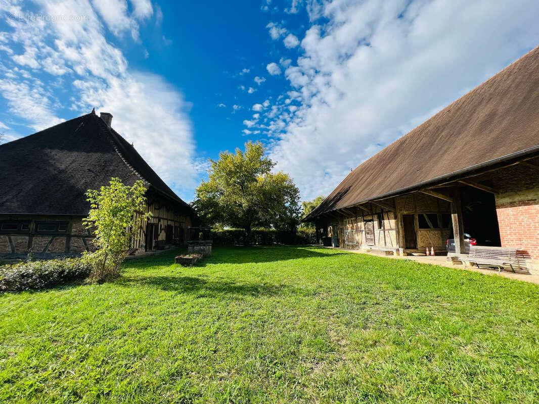 Maison à FRANGY-EN-BRESSE