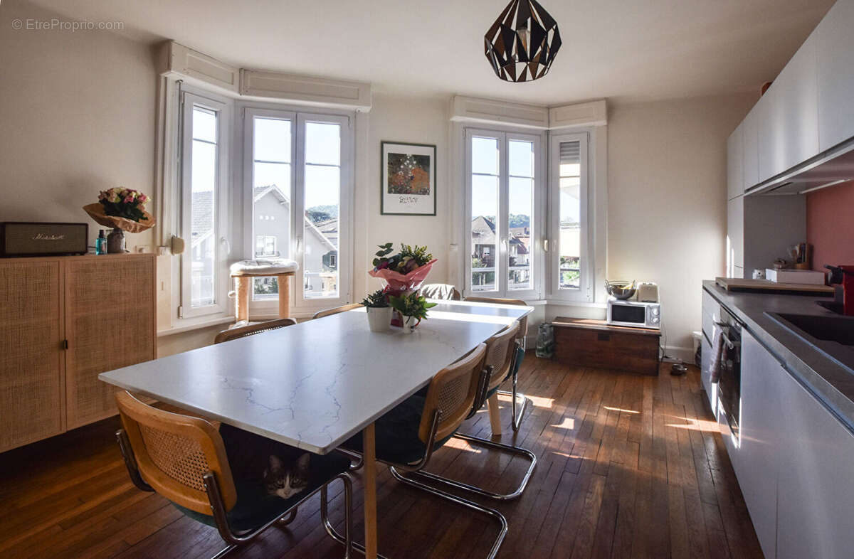 Appartement Avenue CLEMENCEAU 3 pièces 80.18 m² - photo 3