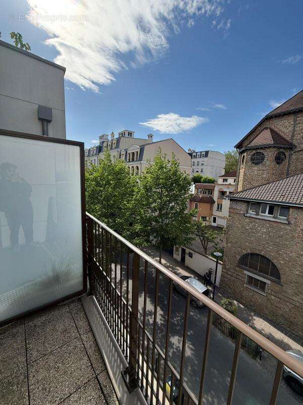 Appartement à CHAVILLE
