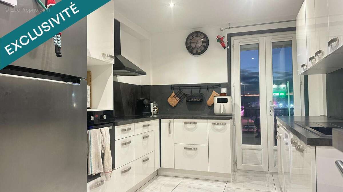 Photo 4 - Appartement à CHATEAUNEUF-LES-MARTIGUES