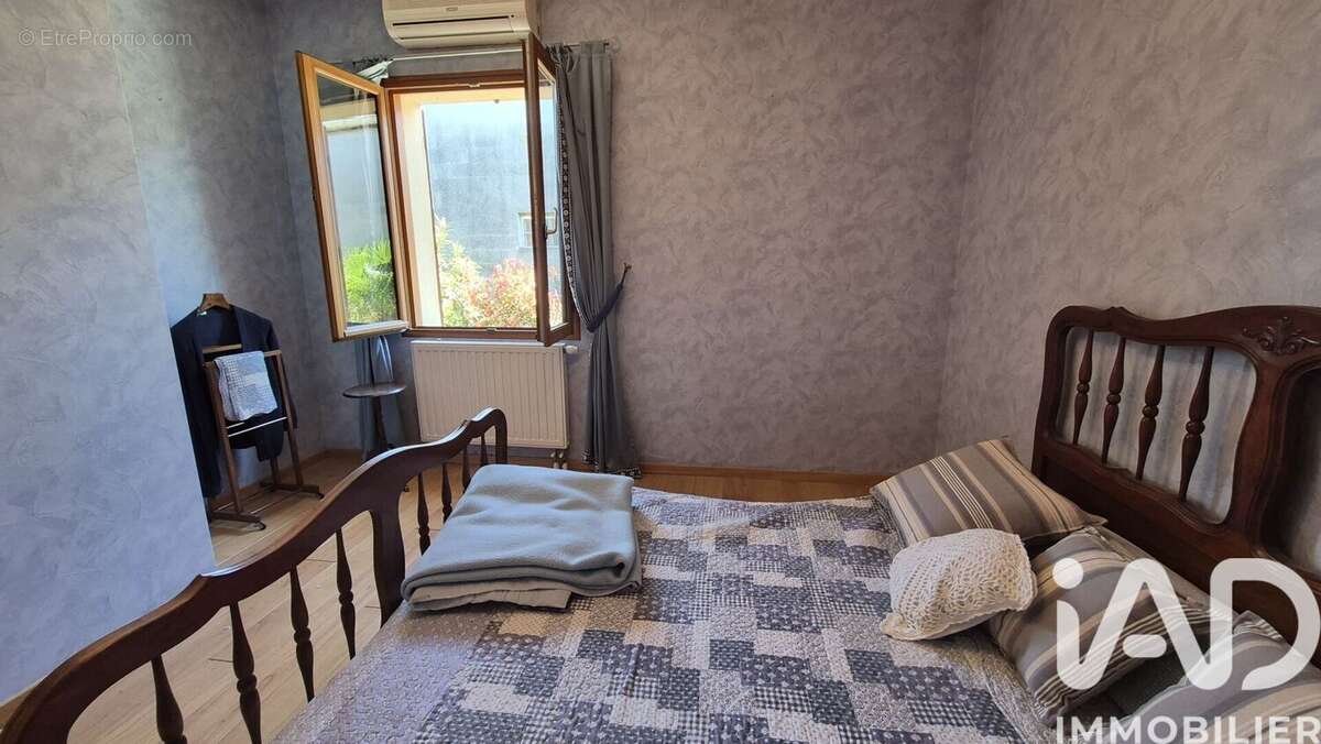 Photo 8 - Maison à CASTILLON-LA-BATAILLE