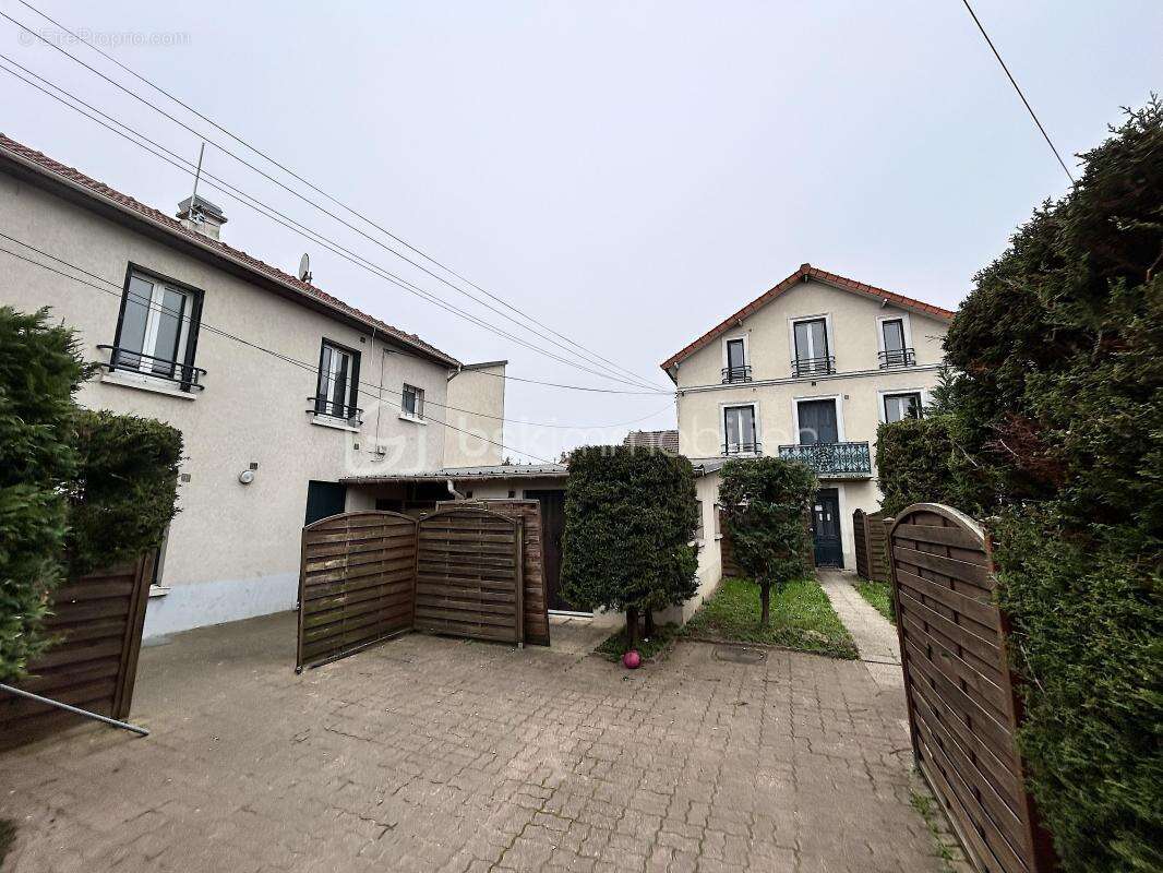 Appartement à CHAMPIGNY-SUR-MARNE