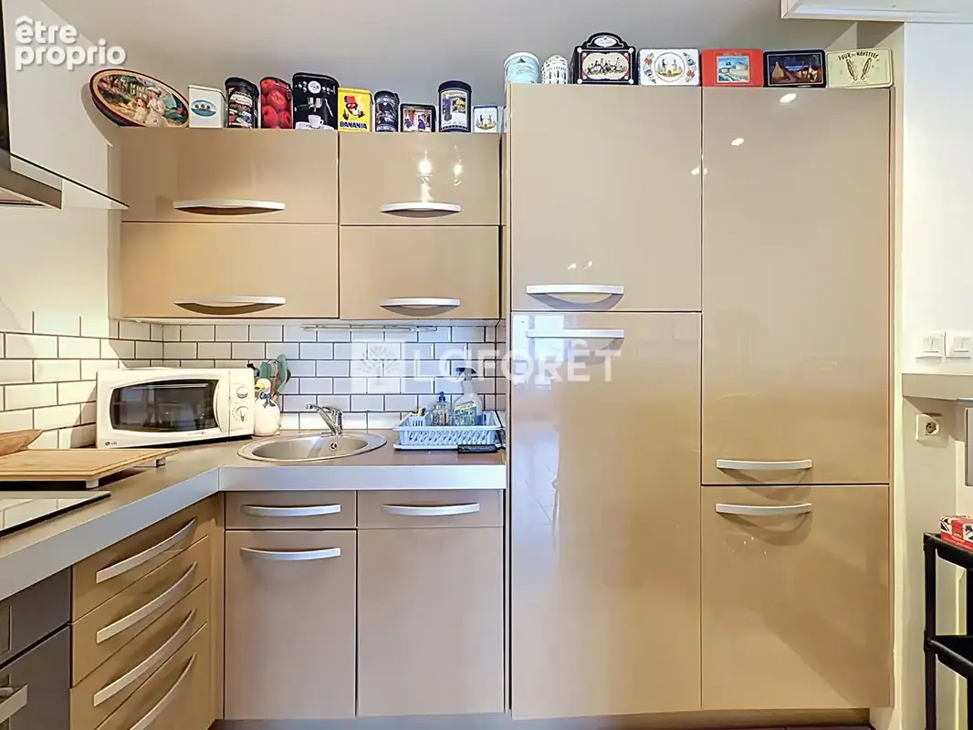 Carrières-sous-Poissy - Appartement 2 pièces de 38 m² avec parking, dernier étage - photo 2