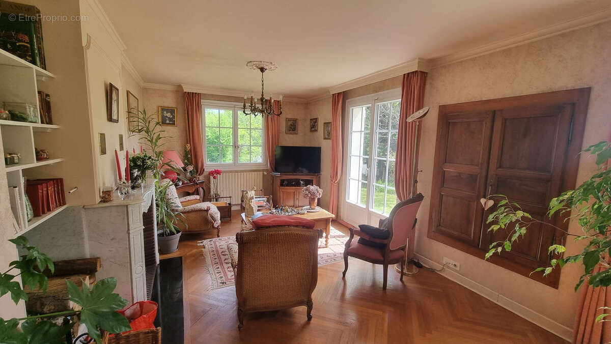 Maison à BELLEY