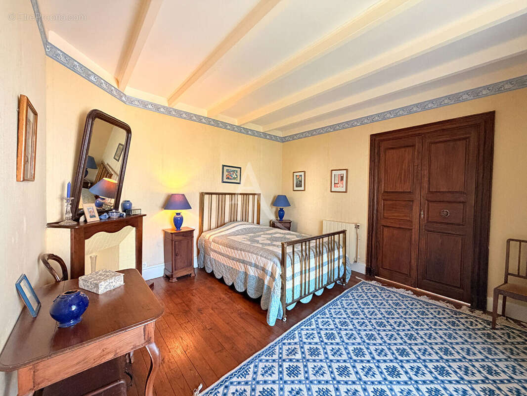 Maison à ALBAS