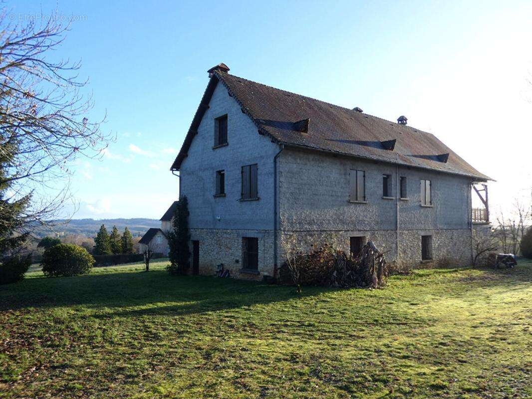 Maison à EXCIDEUIL
