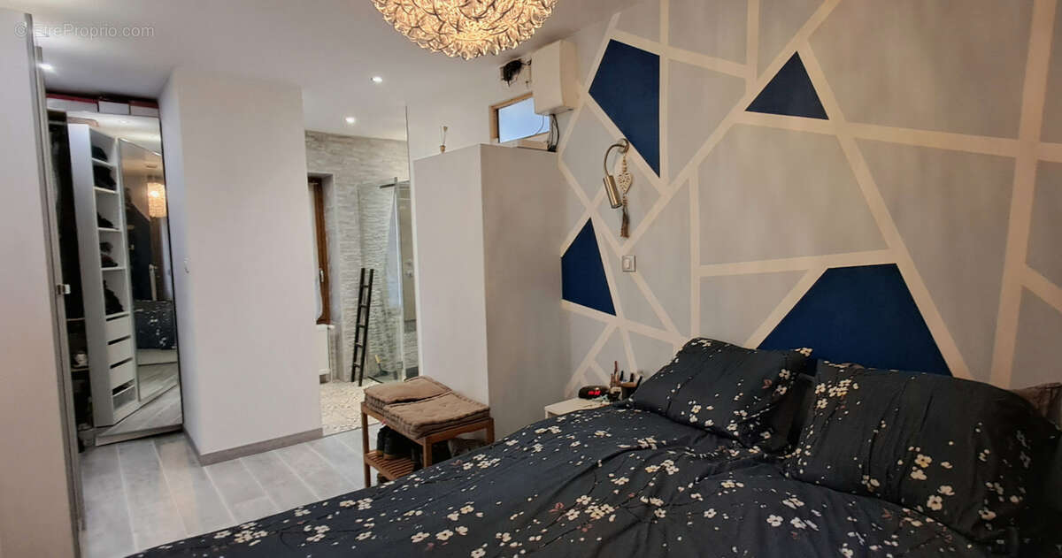 Maison à CLERMONT-FERRAND