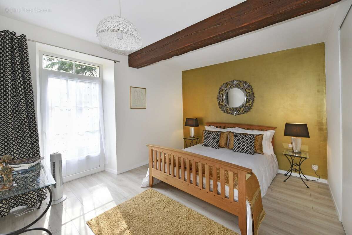 Maison à CASTELMORON-SUR-LOT