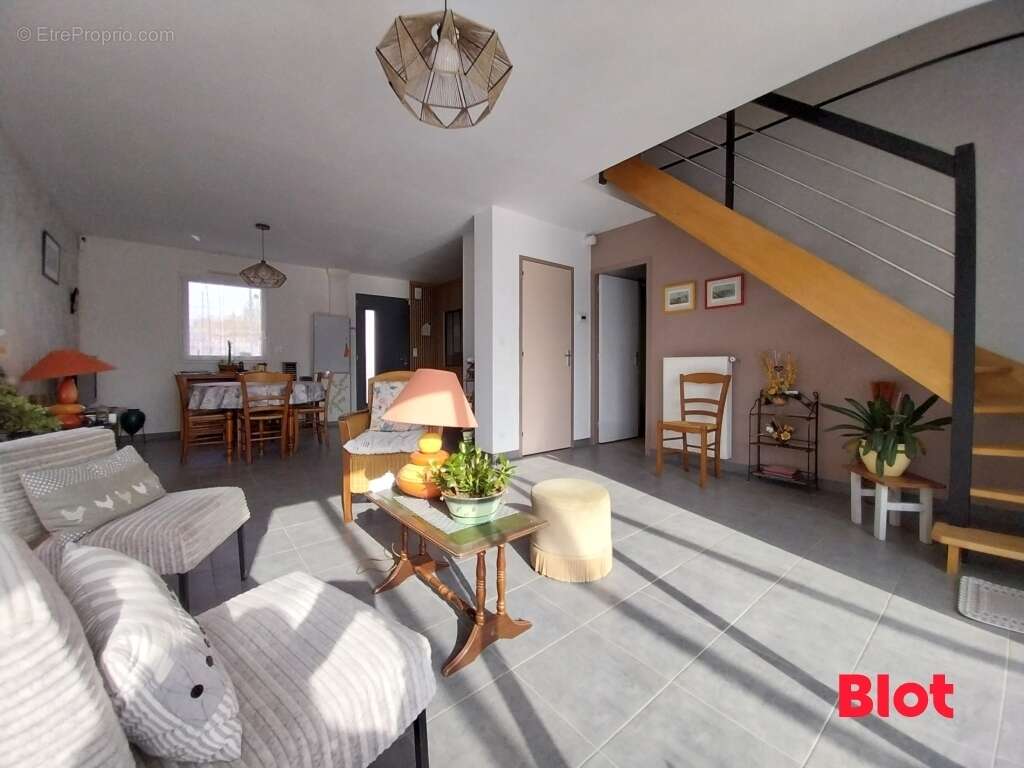 Maison à PLEUDIHEN-SUR-RANCE