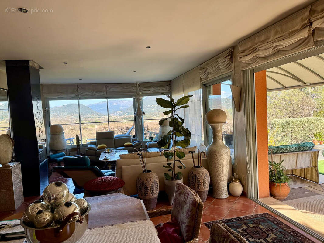 Maison à VAISON-LA-ROMAINE