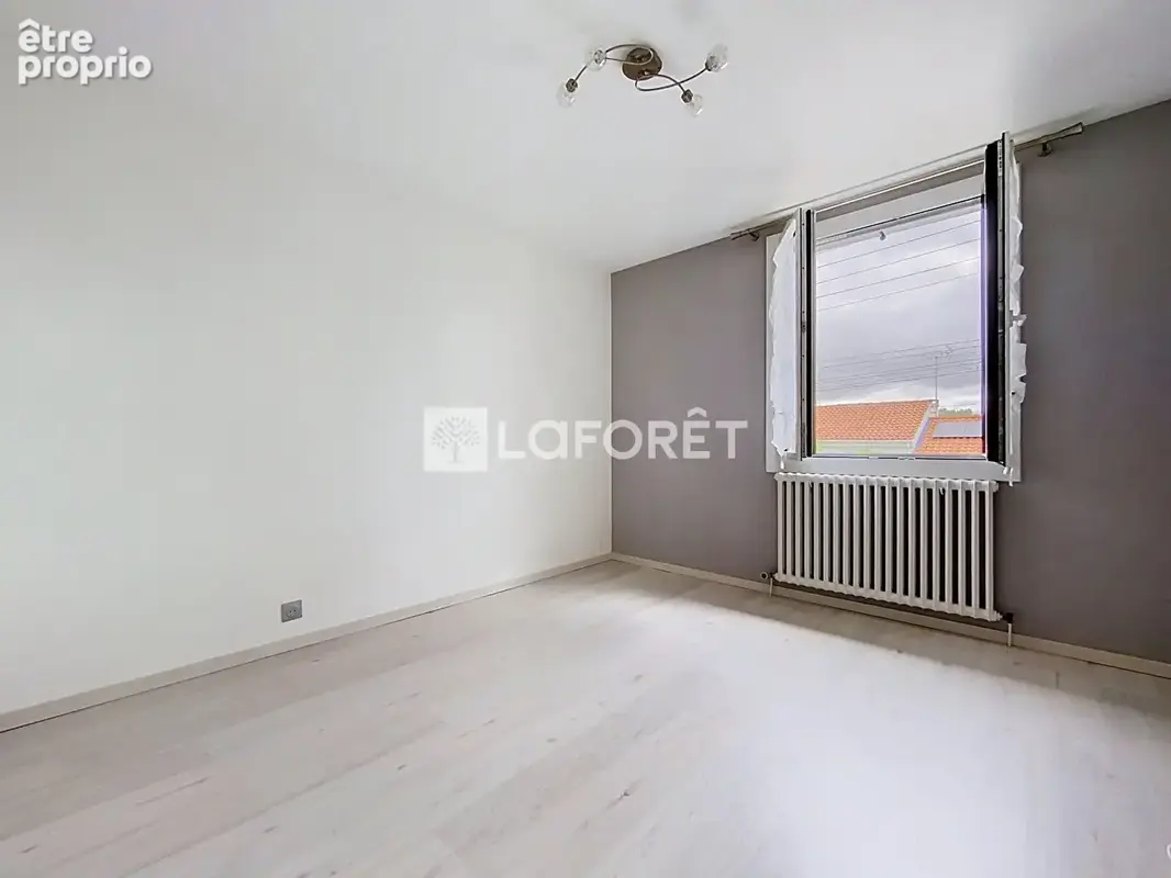 Maison Saint Leger Sous Cholet 10 pièce(s) 196 m2 - photo 11