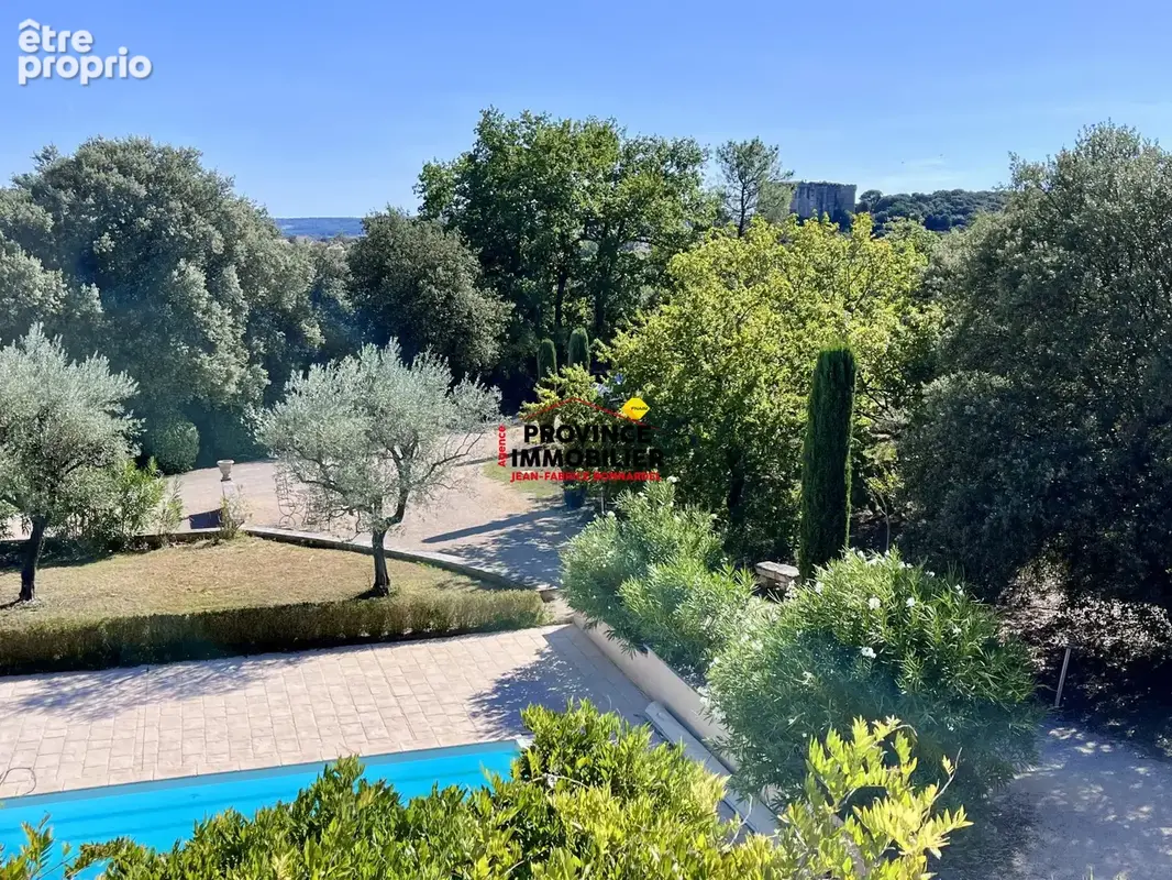Maison 7 pièces 175 m² à vendre à Suze-La-Rousse (26790) - photo 2