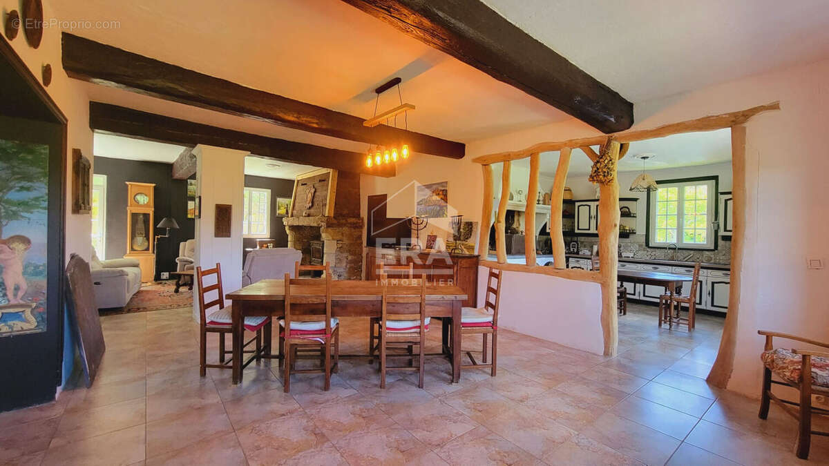 Maison à CLERMONT-SUR-LAUQUET