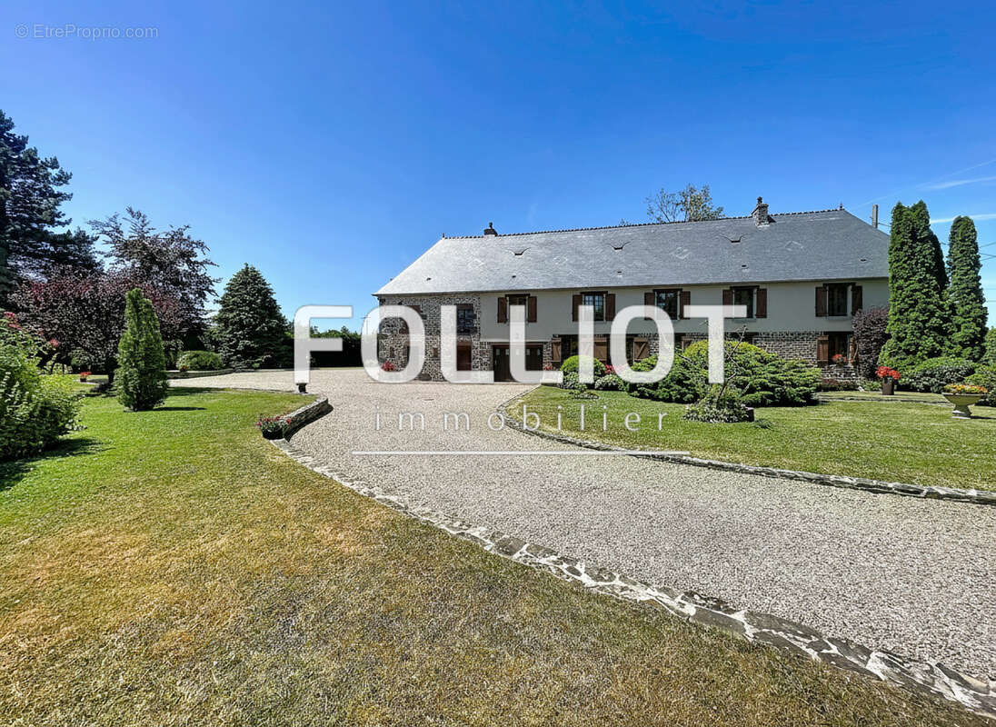 A vendre  - Maison de caractère - A vendre  -  Bourgvallees - photo 15