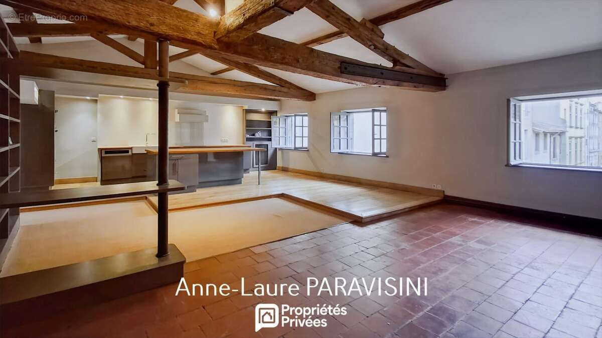Appartement à CARCASSONNE