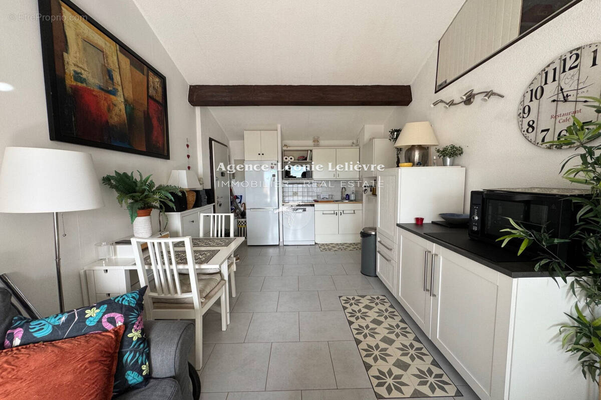 Appartement à LES ISSAMBRES