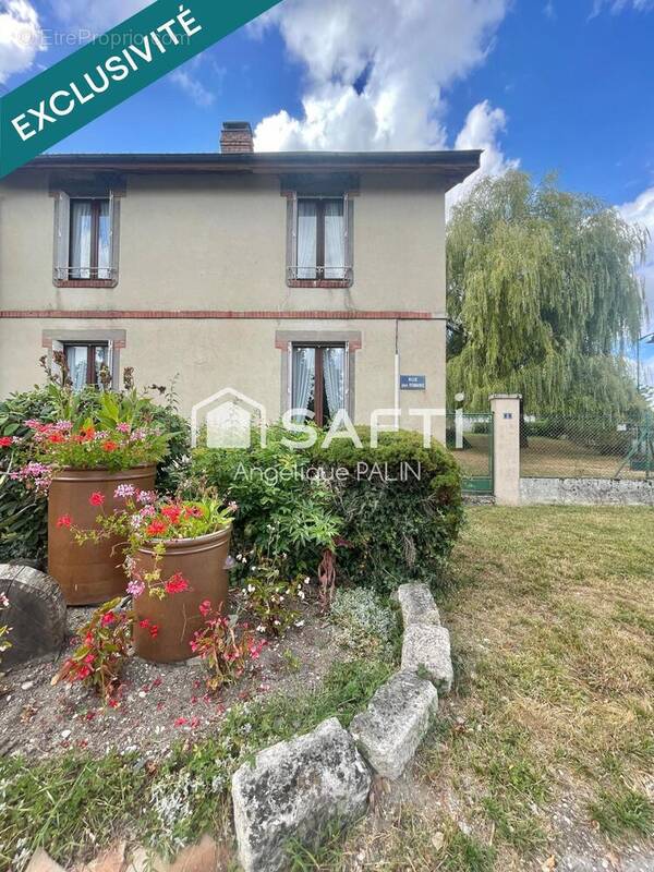 Photo 1 - Maison à VIENNE-LA-VILLE