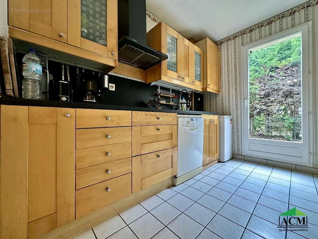 Maison à MERY-SUR-OISE