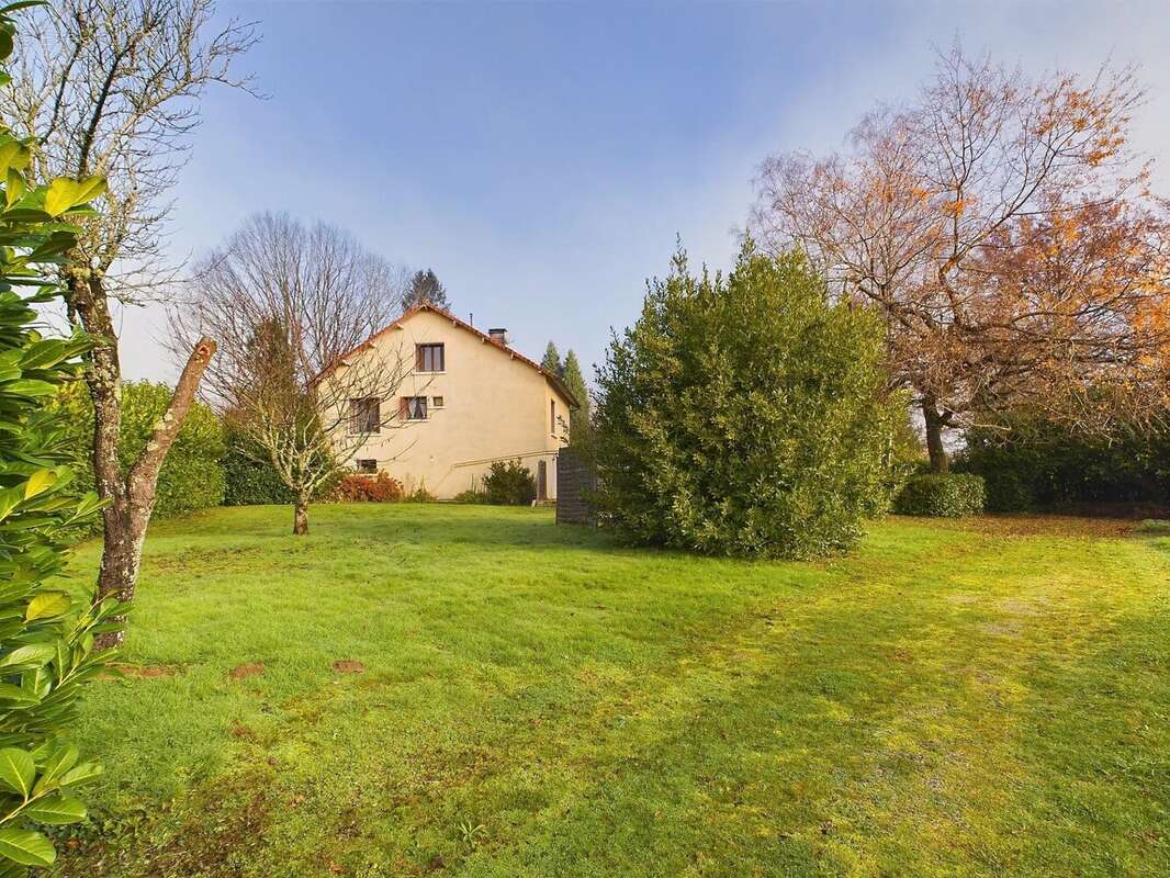 Maison à SAINT-MATHIEU