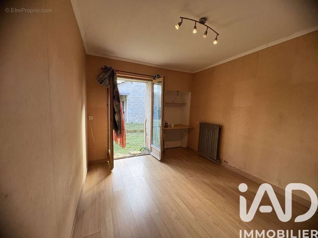 Photo 8 - Maison à SAINT-SEROTIN