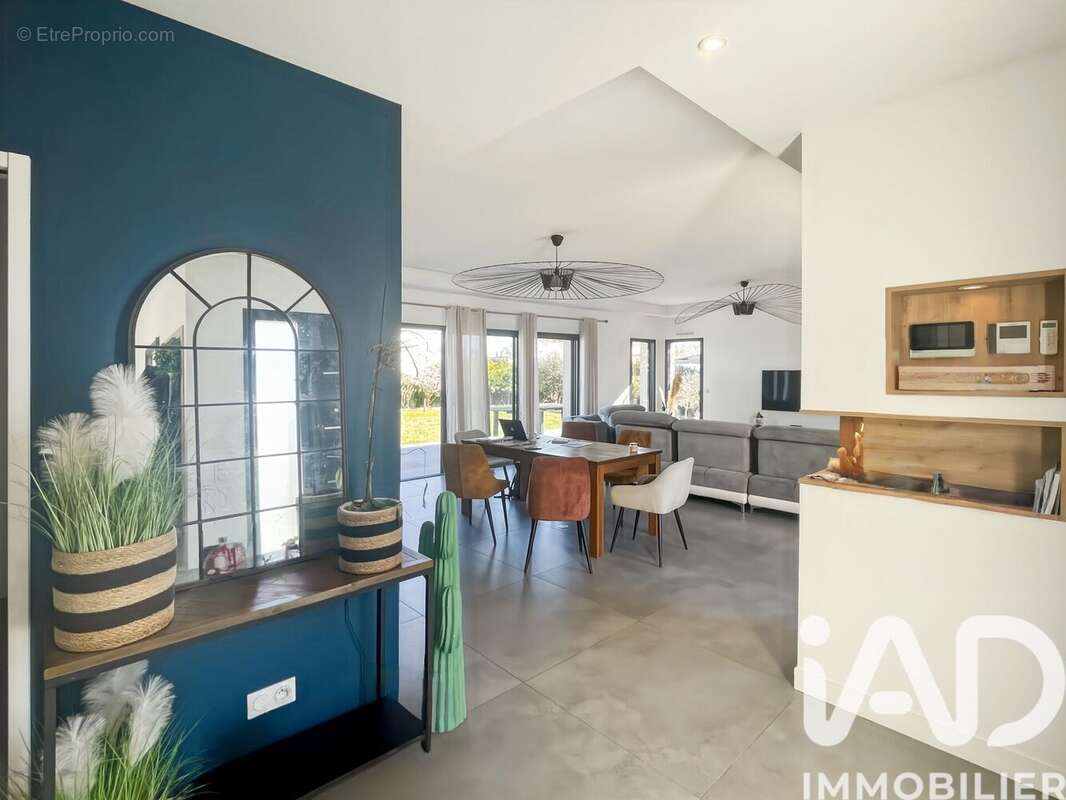 Photo 4 - Maison à MILHAUD