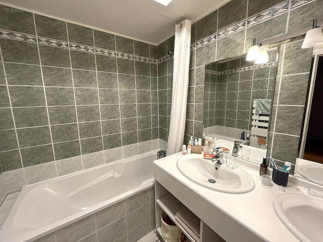 Appartement à CHAMALIERES
