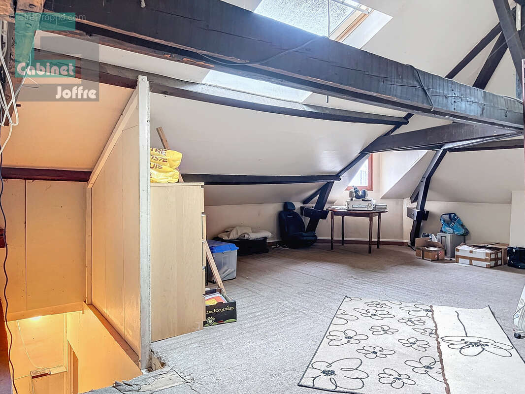 Appartement à FONTAINEBLEAU