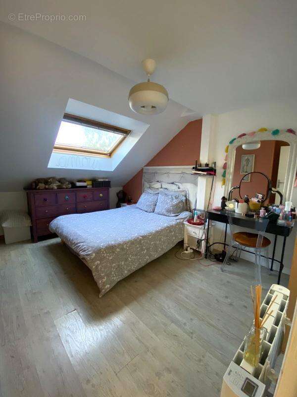 Appartement à NOGENT-SUR-MARNE
