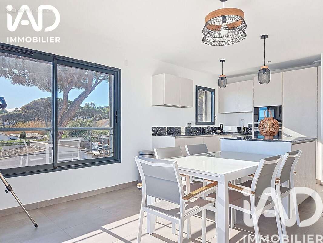 Appartement 90 m² à Sainte-Maxime  - photo 7