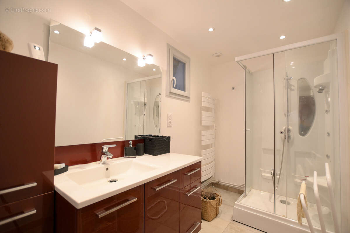 Maison à DOMECY-SUR-CURE