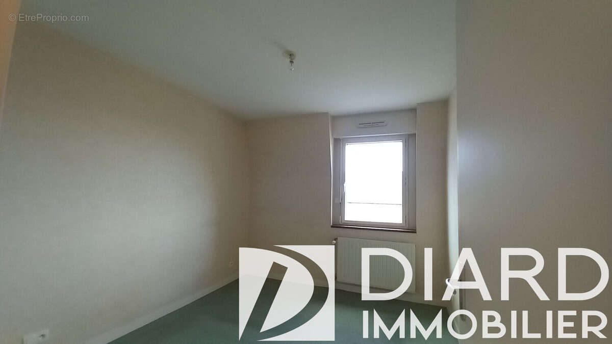 Appartement Fougeres  TYPE 3 - photo 6